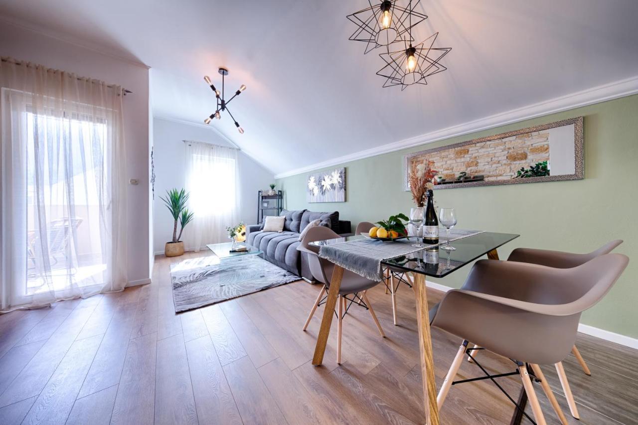 Apartments Dubra Komiža Kültér fotó