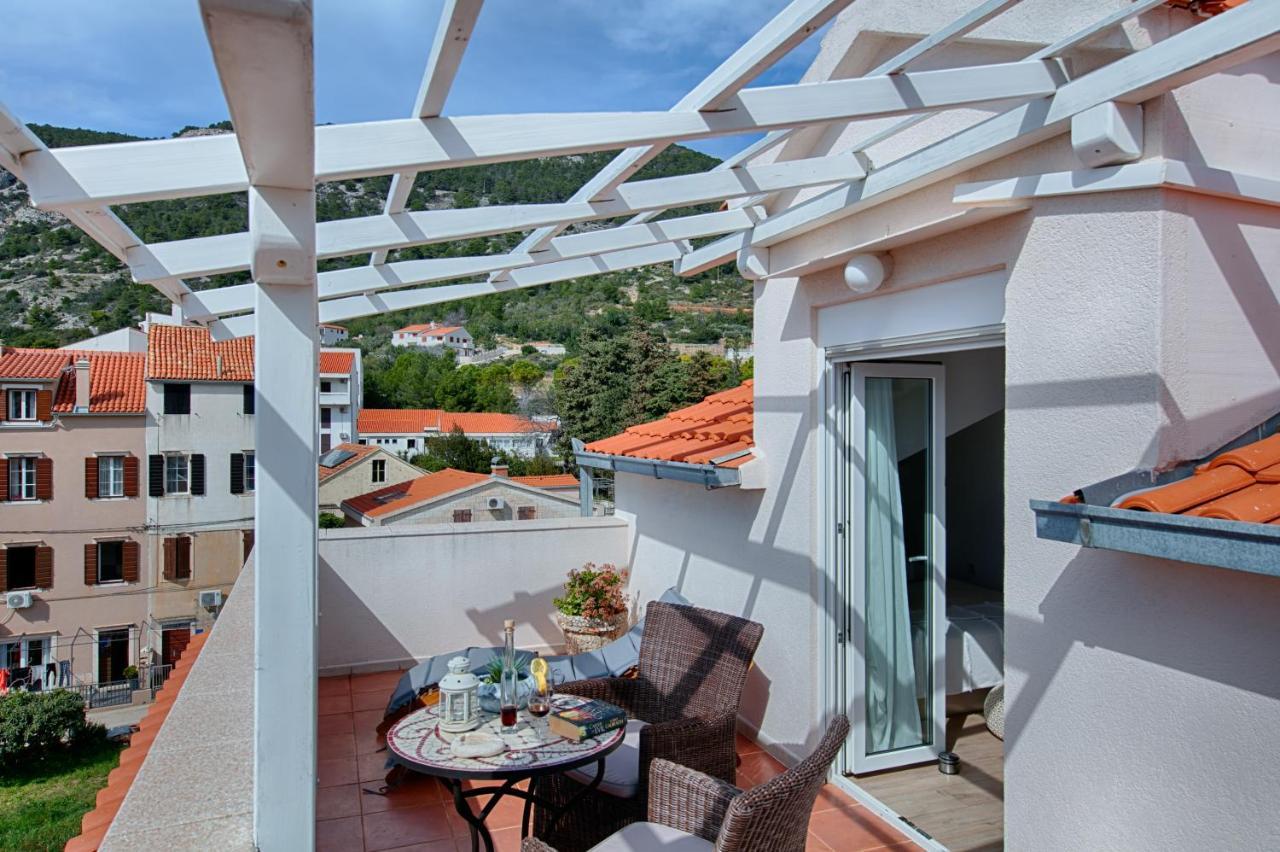 Apartments Dubra Komiža Kültér fotó